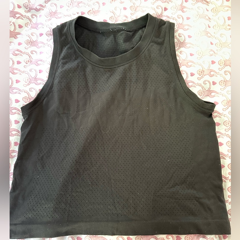 Lululemon tank top